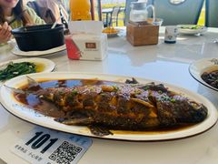 -七的湖·晚芳亭·阳澄湖农家菜·大闸蟹(莲花岛店)