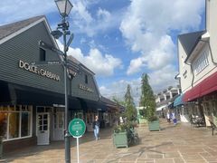 -伦敦比斯特购物村