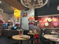 -滋味满屋美食坊(上海街店)