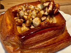 -VERIE BAKEHOUSE