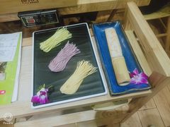 三色面-椰夫人·养生椰子鸡(金沙洲永旺店)