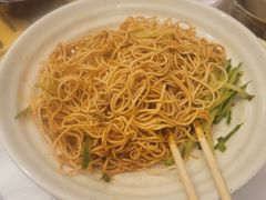 -肥肥虾庄·金牌油焖大虾(汉口城市广场店)