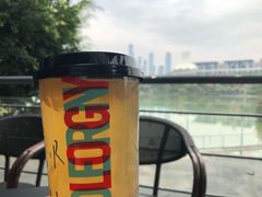 -星巴克(南宁民歌湖店)
