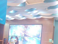 -Swim斯卫姆国际儿童游泳中心(红博中央公园店)