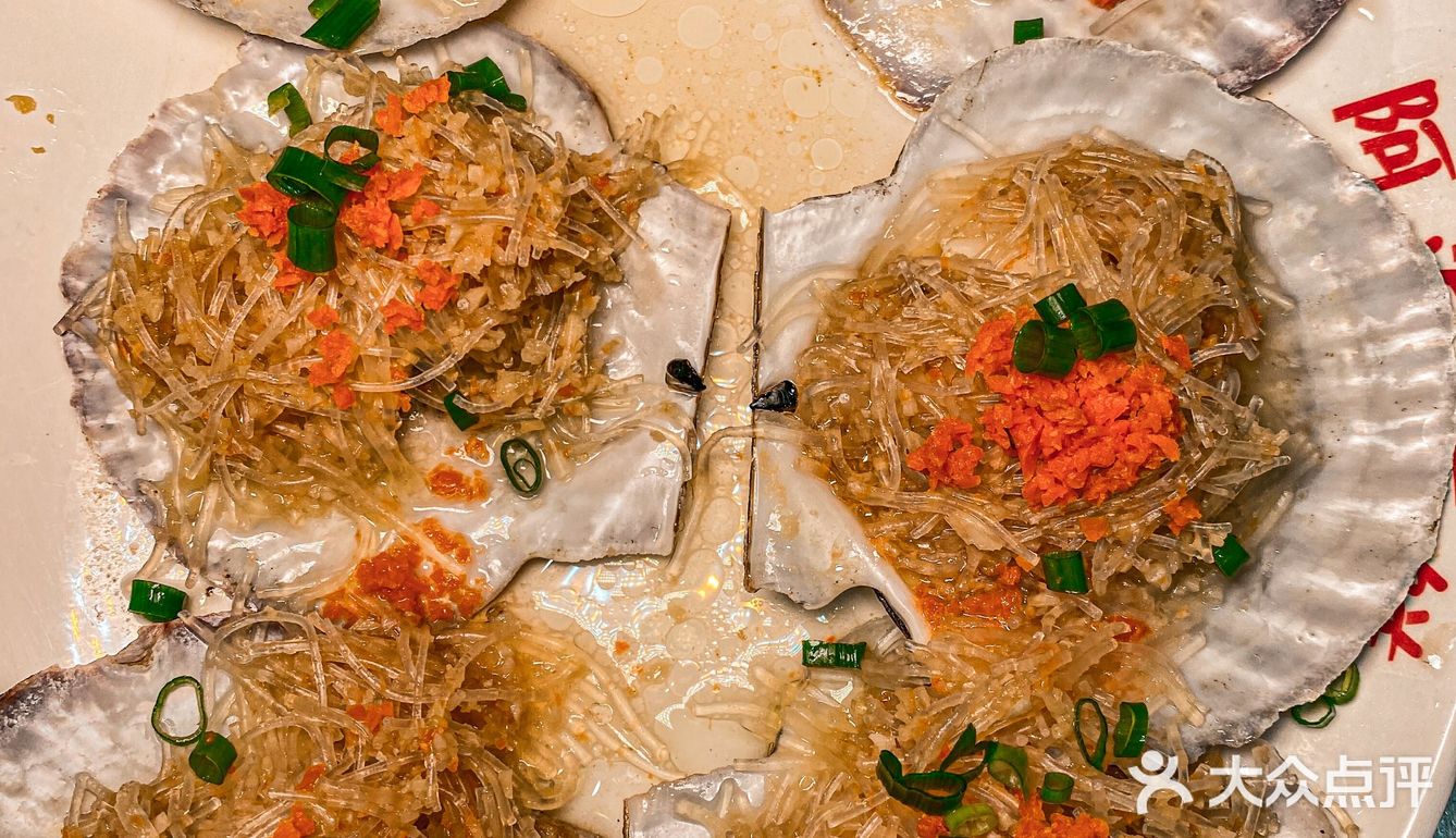 · 三亚的一家开了几十年的阿浪连锁海鲜餐厅