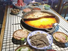 -董眼镜火锅(洪崖洞总店)