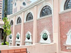 -香港大学