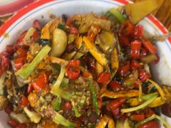 -冶建镜子·老南昌大排档·江西虾王(总店)