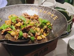 -费大厨辣椒炒肉(高铁吾悦广场店)
