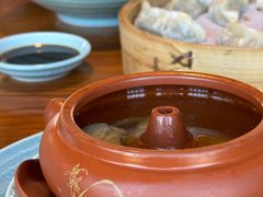 云南名材汽锅鸡&nbsp;/例-丽江金茂凯悦臻选酒店-滇香馆