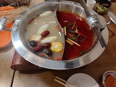 -黔哆哆地摊酸汤火锅(清湖店)