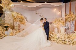 点击看大图 -予白婚纱礼服馆