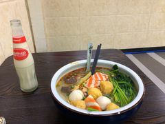 -重庆火红麻辣烫(伟超置业大厦店)