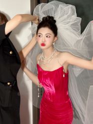 -小乐化妆美甲半永久培训学校