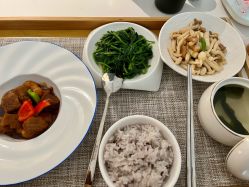 -瑞婴丽月子中心(虹桥店)