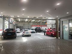 -北京鑫伯龙东风本田4S店(丰台区店)