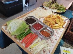 -又见马甲M8融合西餐厅(体育中心店)
