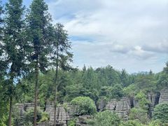 -梭布垭石林景区