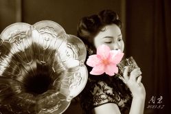 -城南旧影 旗袍全家福摄影写真体验馆