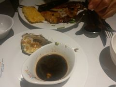 -领鲜活海鲜榴莲自助火锅(东门店)