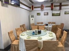 包厢-鑫悦楼煎蟹·16年海鲜大排档