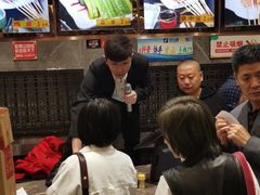 等位区-金刚山烧烤(中山路店)