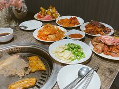 辣白菜-33韩式自助烧烤(环城南路店)