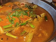 -野山舂·贵州现舂酸汤火锅(鸿通城店)