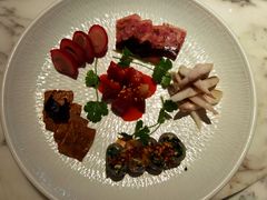 湖滨冷菜拼盘-湖滨28中餐厅·西湖宴·杭州君悦酒店
