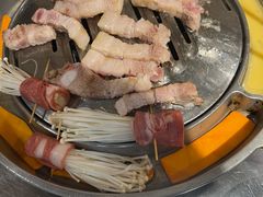 -哈哈碳都·牛肋条无限自助烤肉(台江万达店)