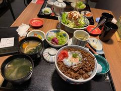 -满来寿喜烧(金虹桥店)