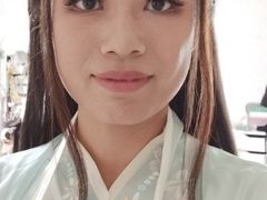 -九月鹰飞汉服摄影工作室