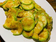 咸蛋黄炒小瓜-甜甜屋(解放中路店)