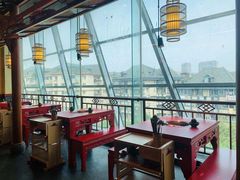 靠窗位-谭鸭血老火锅(万象九宜城店)