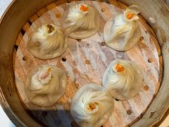 蟹粉小笼包-绿波廊(豫园店)