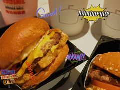 -The Habit Burger Grill 哈比特汉堡(爱琴海店)