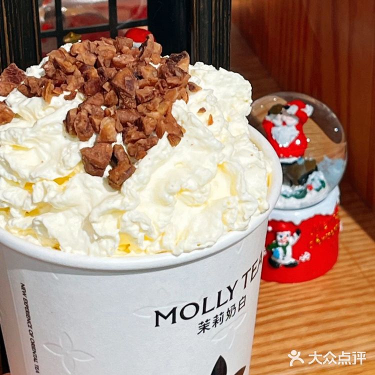 2024年的尾巴，和茉莉奶白一起…