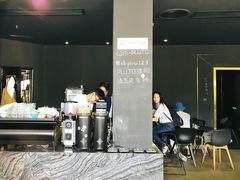 -UNI UNI(环亚凯瑟琳店)