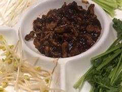 -老板很二(吉大店)