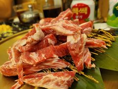 -臻牛烤肉
