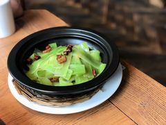 香嗜青笋煲-马仕玖煲·融合菜·酥不腻烤鸭(人大店)