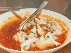 -荣家黄鱼面(前滩太古里店)