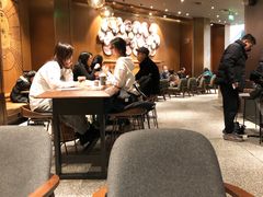 大堂-星巴克臻选(北京颐堤港中心第二店)