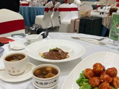 -聚春园自助餐厅(东街口店)