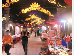 -东南亚风情赶摆街夜市
