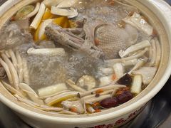 -土连锅·现熬养生汤锅(梁家巷店)