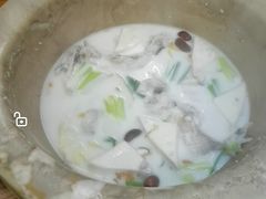 -滇香肴·云南菜蒸汽石锅鱼(云南北路店)