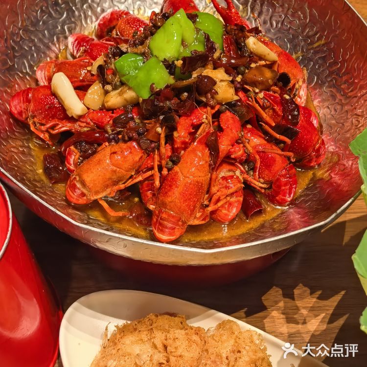 夏天就应该在这里,逛吃逛吃一天才对❗