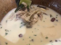 -云中鱼蒸汽石锅鱼(川沙百联店)