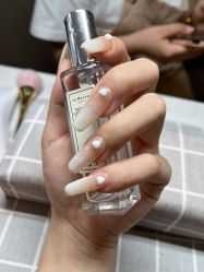 -UGIRL有个美甲
